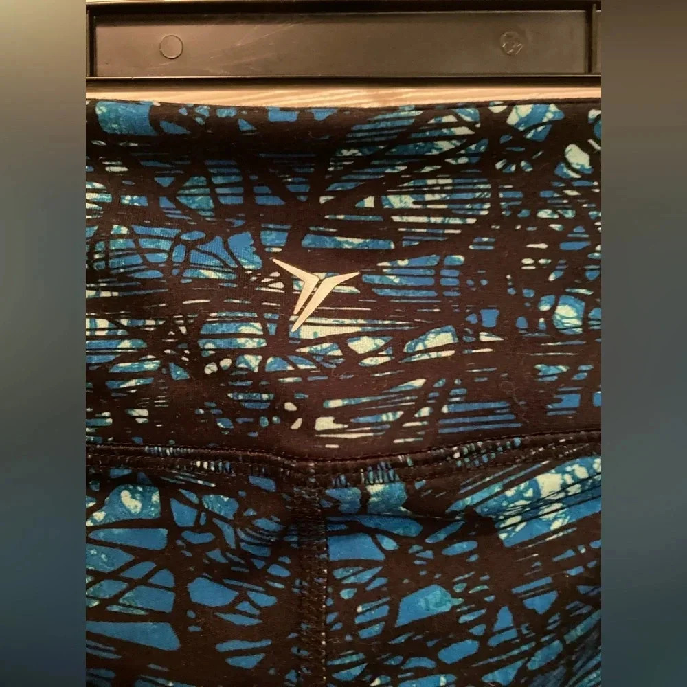 Old Navy Active cropped leggings small - Picture 5 of 7